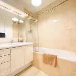 Calme Avec Balcon Prive & Vue Sur Apartament Caen