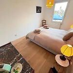 Apartament Calme Avec Balcon Prive & Vue Sur *