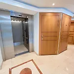 Calme Avec Balcon Prive & Vue Sur Apartament