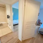 Apartament Calme Avec Balcon Prive & Vue Sur *