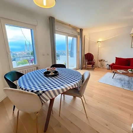 Calme Avec Balcon Prive & Vue Sur Διαμέρισμα *