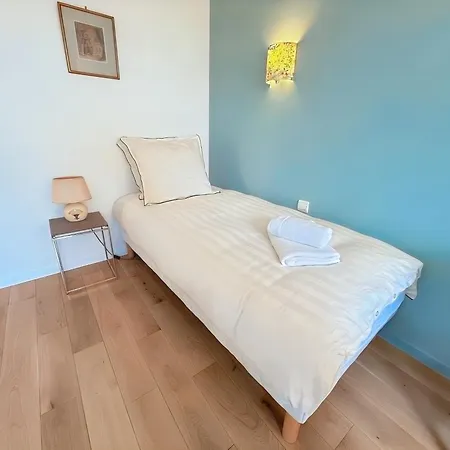 Calme Avec Balcon Prive & Vue Sur Apartmán Caen