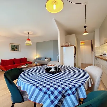 Apartmán Calme Avec Balcon Prive & Vue Sur