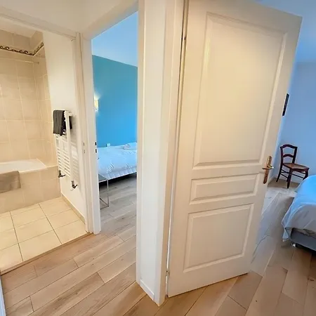 Apartmán Calme Avec Balcon Prive & Vue Sur *