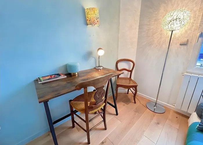 Calme Avec Balcon Prive & Vue Sur Apartman