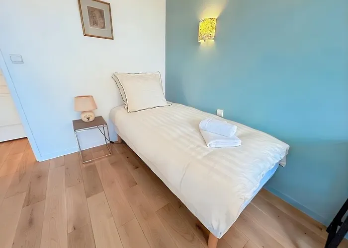 Calme Avec Balcon Prive & Vue Sur Apartman Caen